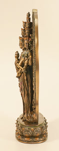 1000 Arms Kwan Yin