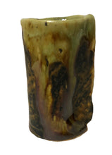 Load image into Gallery viewer, Hand Made Clay Vase