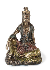 Royal Ease Kannon Statue